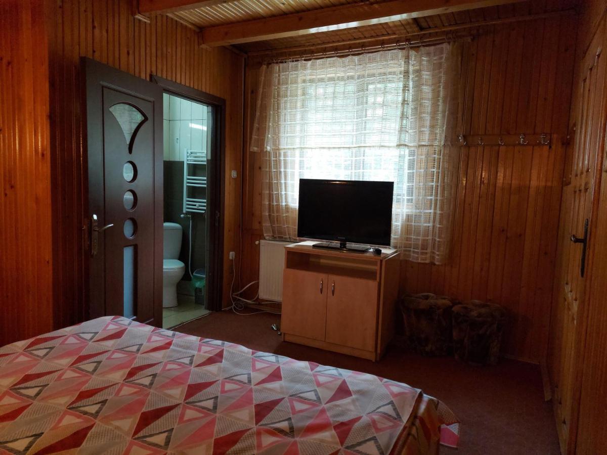 Pensiune Casa Barcaru 아주가 외부 사진