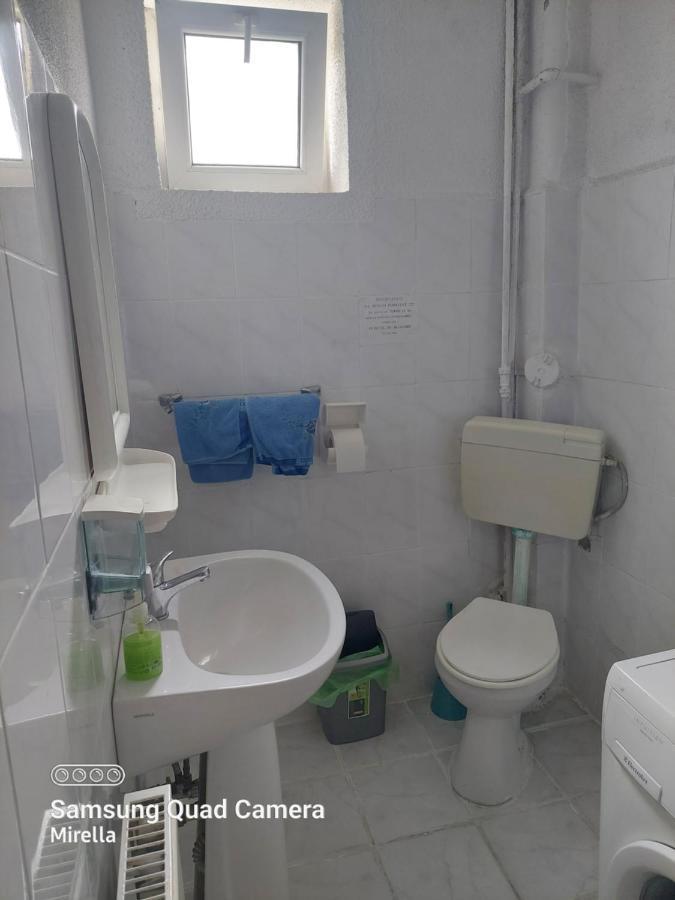 Pensiune Casa Barcaru 아주가 외부 사진